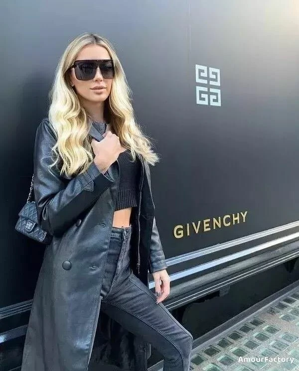 Anna Profile image 3