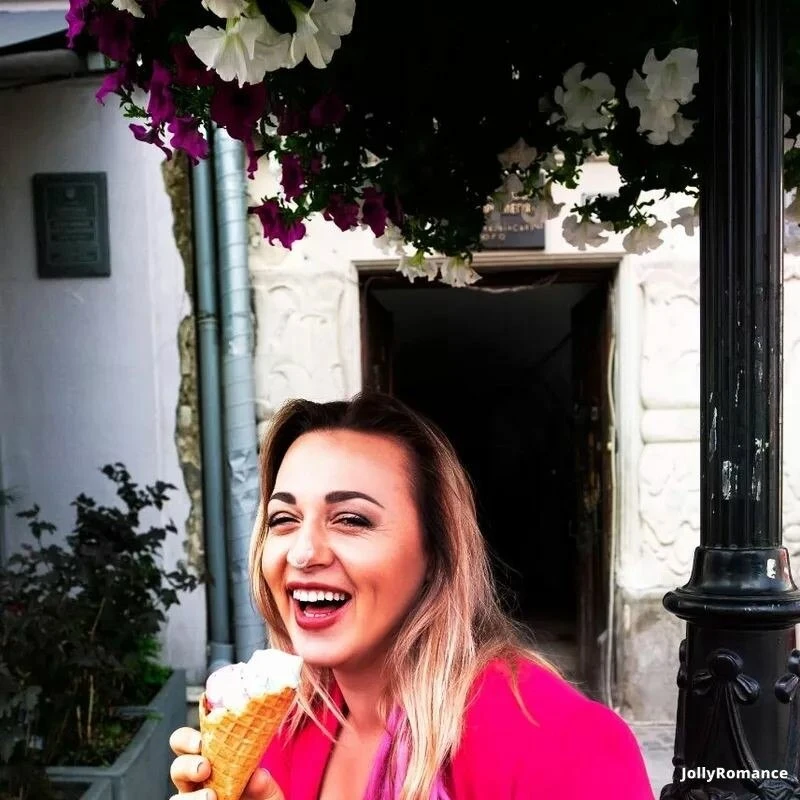 Liliya Profile image 1