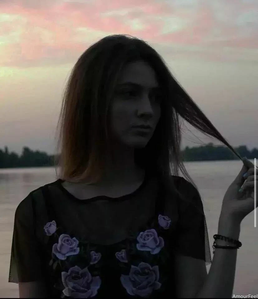 Olga Profile image 6