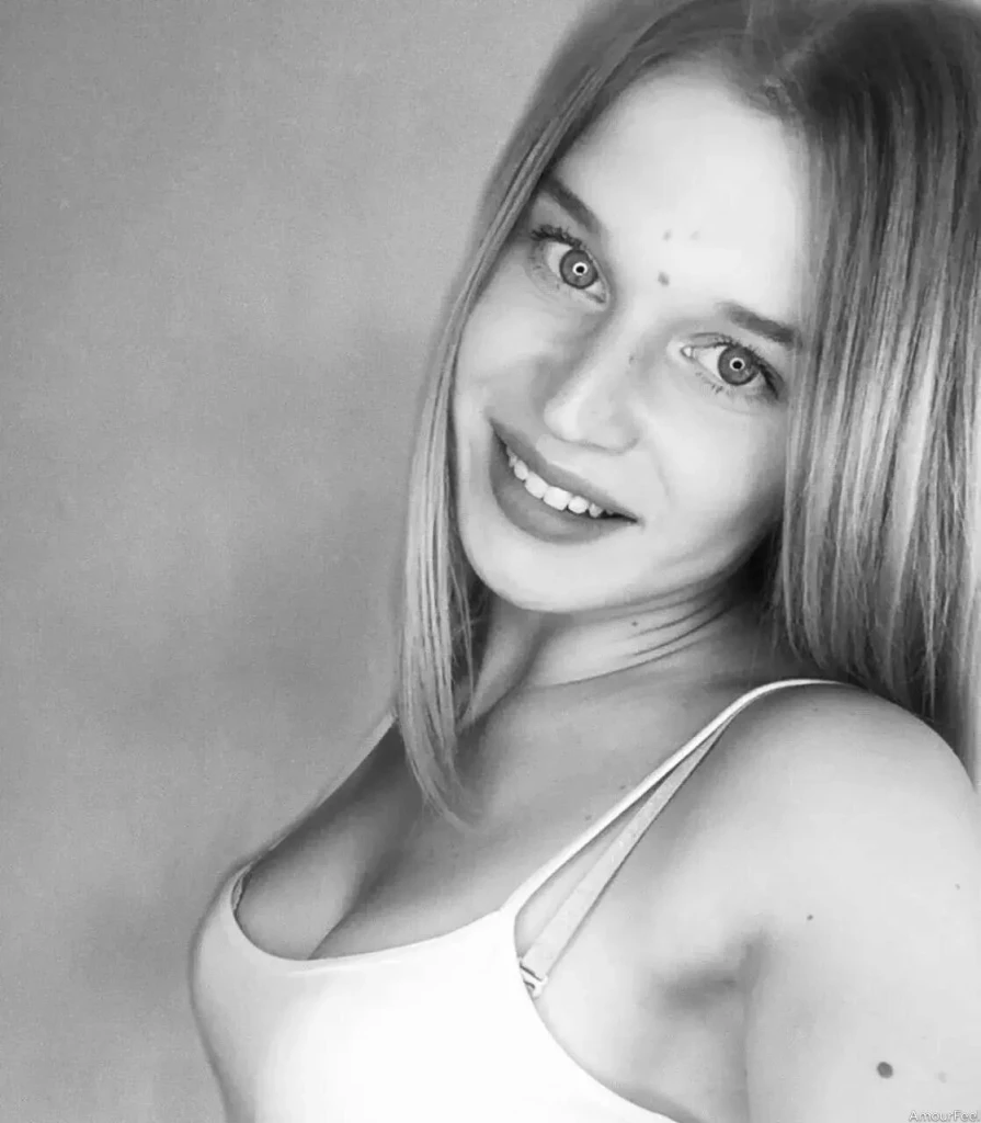 Maryna Profile image 6